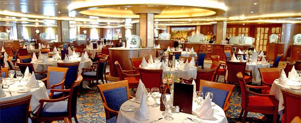 Croisière PCL Princess Sapphire Salle à manger International