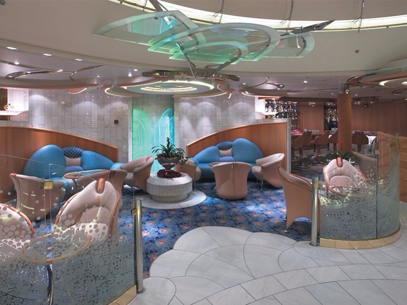 Croisière RCI Royal Caribbean Enchantment of the Seas Bar Champagne