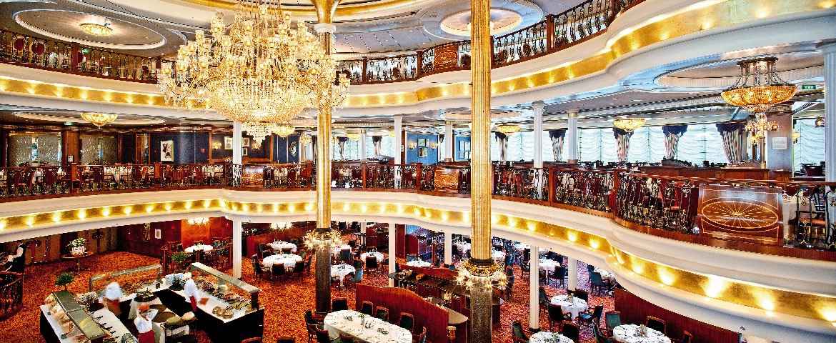 Croisière RCI Royal Caribbean Voyager of the Seas Sapphire Dining Room Salle à Manger