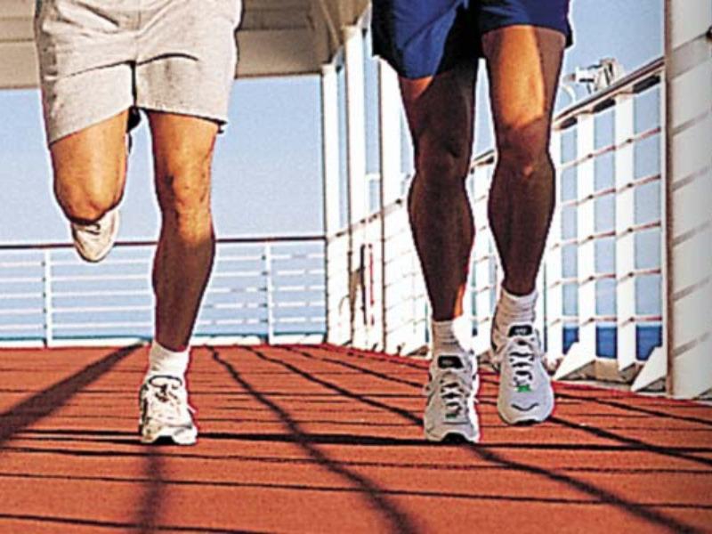 Norwegian Dawn piste de course et marche